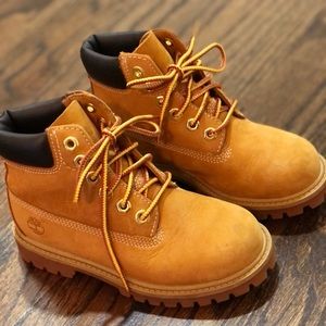 Timberland boots- little boy size 11-worm once